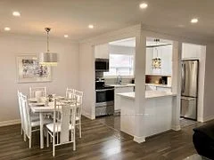 250 Homewood Avenue Main, Toronto C07, On M2r 2n3