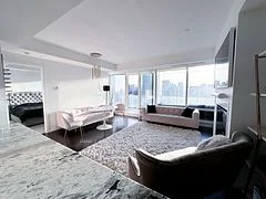 180 University Avenue 4203, Toronto C01, On M5h 0a2