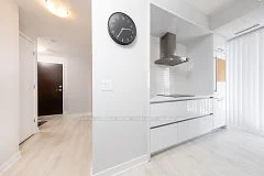 2221 Yonge Street 1408, Toronto C10, ON M4S 0B8