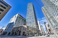 832 Bay Street 3202, Toronto C01, ON M5S 1Z6