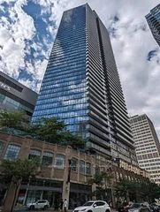 832 Bay Street 2001, Toronto C01, ON M5S 1Z6