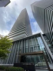 42 Charles Street E 3703, Toronto C08, On M4y 0b7
