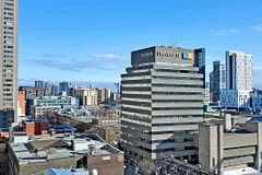 386 Yonge Street 805, Toronto C01, On M5b 0a5