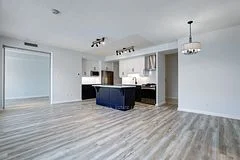 11 Soho Street 302, Toronto C01, On M5t 3l7