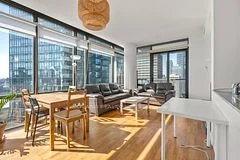 38 Grenville Street 2202, Toronto C01, ON M4Y 1A5