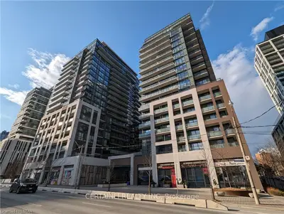 460 Adelaide Street E 2021, Toronto C08, On M5a 0e7