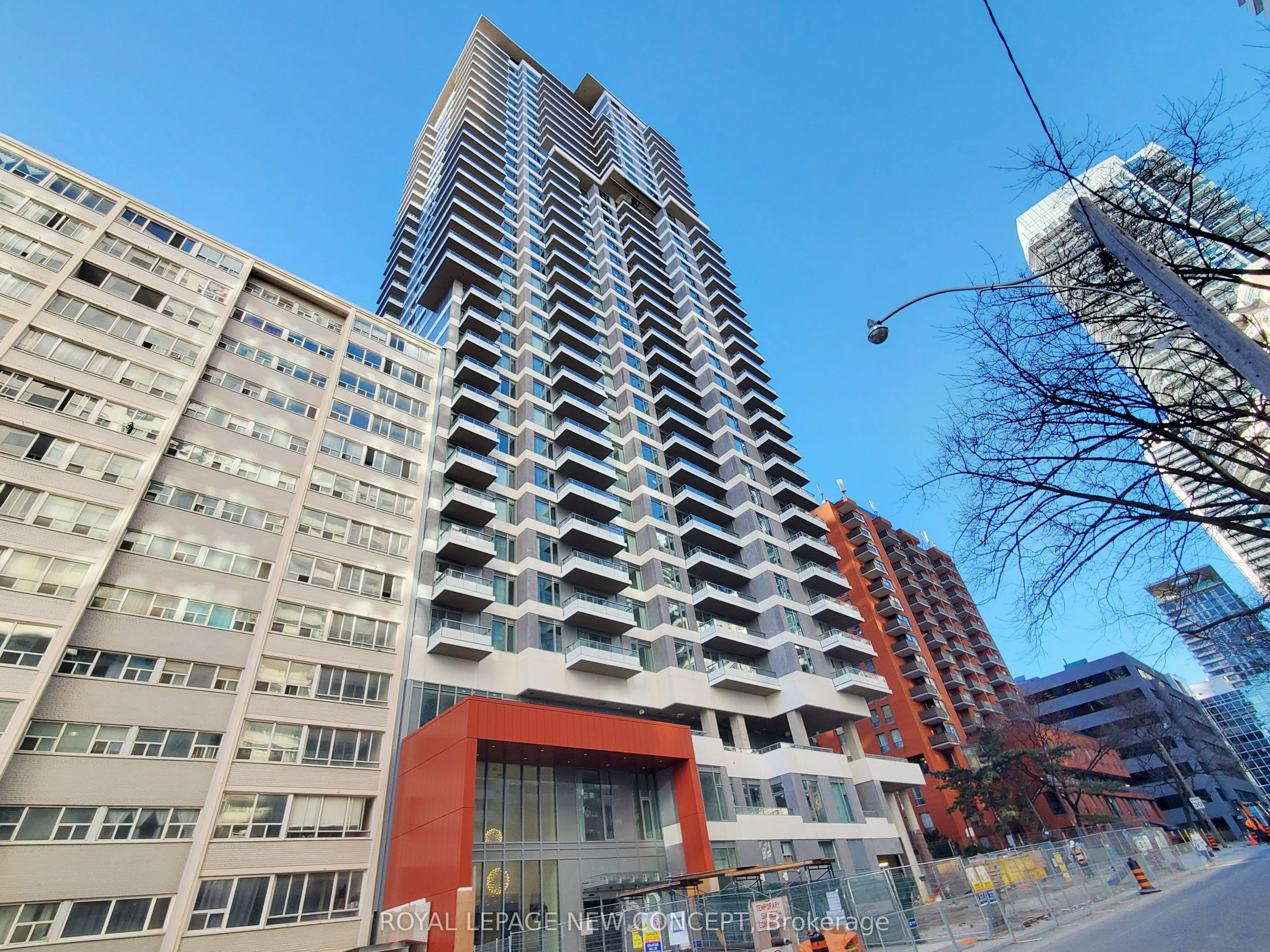 50 Dunfield Avenue 2720, Toronto C10, On M4s 0e4