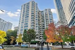 25 Maitland Street 412, Toronto C08, On M4y 2w1
