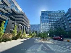 565 Wilson Avenue 516W, Toronto C06, ON M3H 5Y6