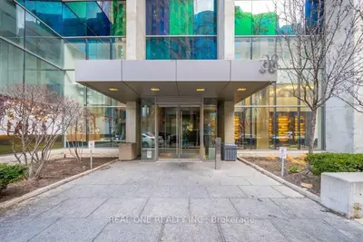 38 Grenville Street 308, Toronto C01, On M4y 1a5