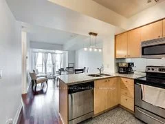 8 Scollard Street 1010, Toronto C02, ON M5R 1M2