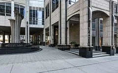 761 Bay Street 4412, Toronto C01, On M5g 2r2