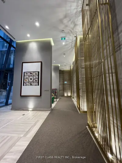 50 Charles Street E 1306, Toronto C08, On M4y 1t1