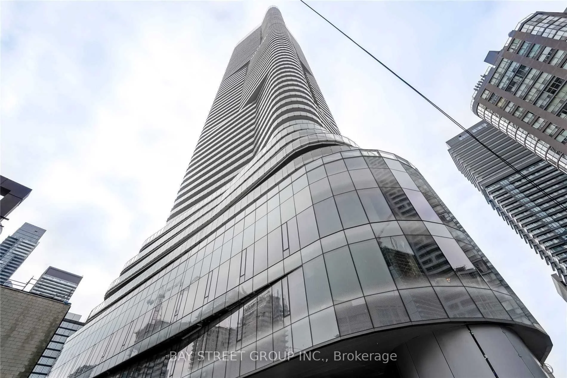 11 Wellesley Street W 4306, Toronto C01, ON M4Y 0G4