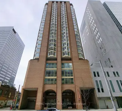 55 Centre Street 2307, Toronto C01, On M5g 2h5