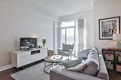 112 George Street S420, Toronto C08, On M5a 2m5