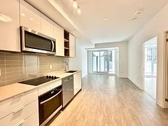 543 Richmond Street W 430, Toronto C01, ON M5V 1Y6