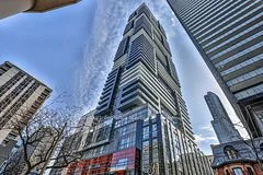 7 Grenville Street 5210, Toronto C01, On M4y 1a1