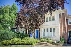 11 Coulson Avenue, Toronto C03, ON M4V 1Y3