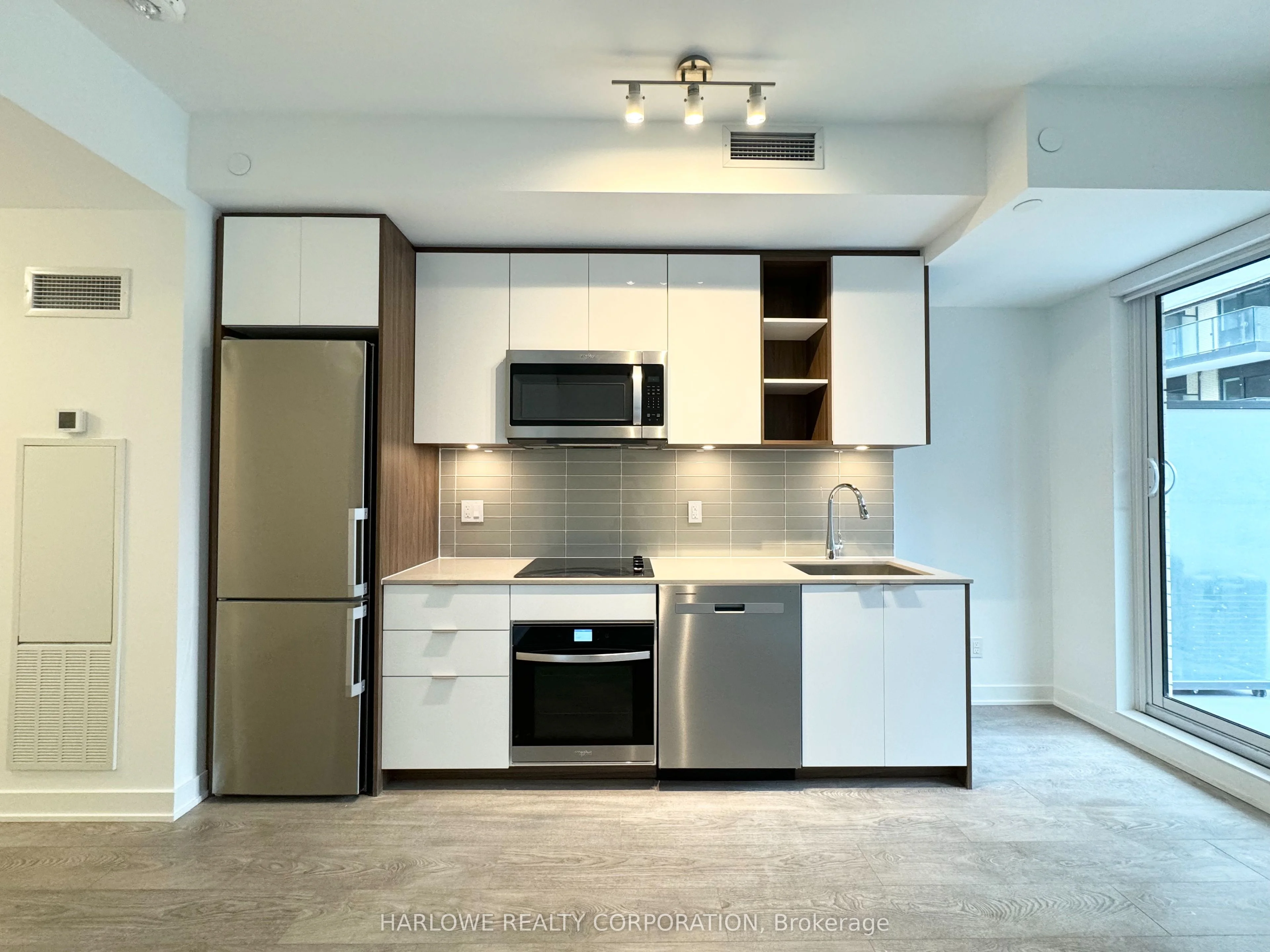 543 Richmond Street W 435, Toronto C01, On M5v 0w9