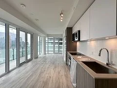 135 Lower Sherbourne Street 2117 W, Toronto C08, ON M5A 1Y4