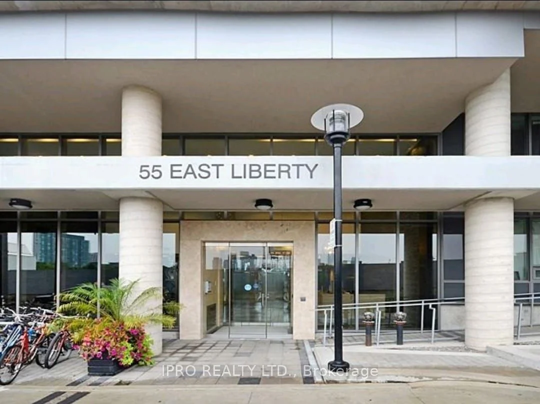55 East Liberty Street 312, Toronto C01, On M6k 3p9