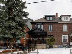28 Beatrice Street, Toronto C01, On M6j 2t3