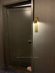 50 Charles Street E 808, Toronto C08, On M4y 0c3