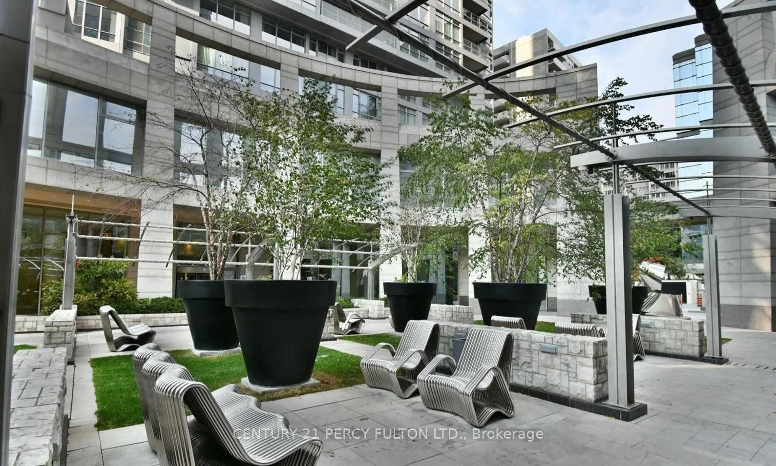 2191 Yonge Street 4109, Toronto C10, On M4s 3h8