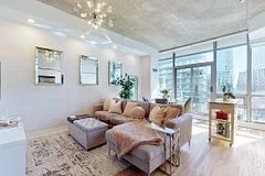 399 Adelaide Street W 712, Toronto C01, On M5v 1s4