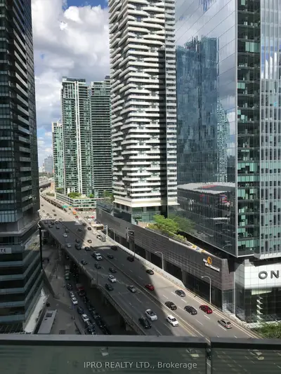 12 York Street 1501, Toronto C01, On M5j 0a9