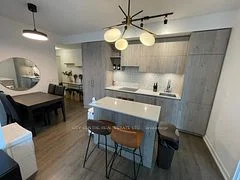 1 Yorkville Avenue 1602, Toronto C02, ON M4W 0B1