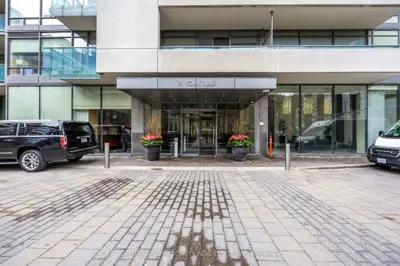 18 Yorkville Avenue 2706, Toronto C02, On M4w 3y8