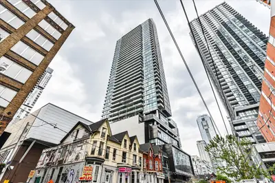 290 Adelaide Street W 2903, Toronto C01, On M5v 1p6