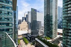 14 York Street S 2211, Toronto C01, On M5j 0a9