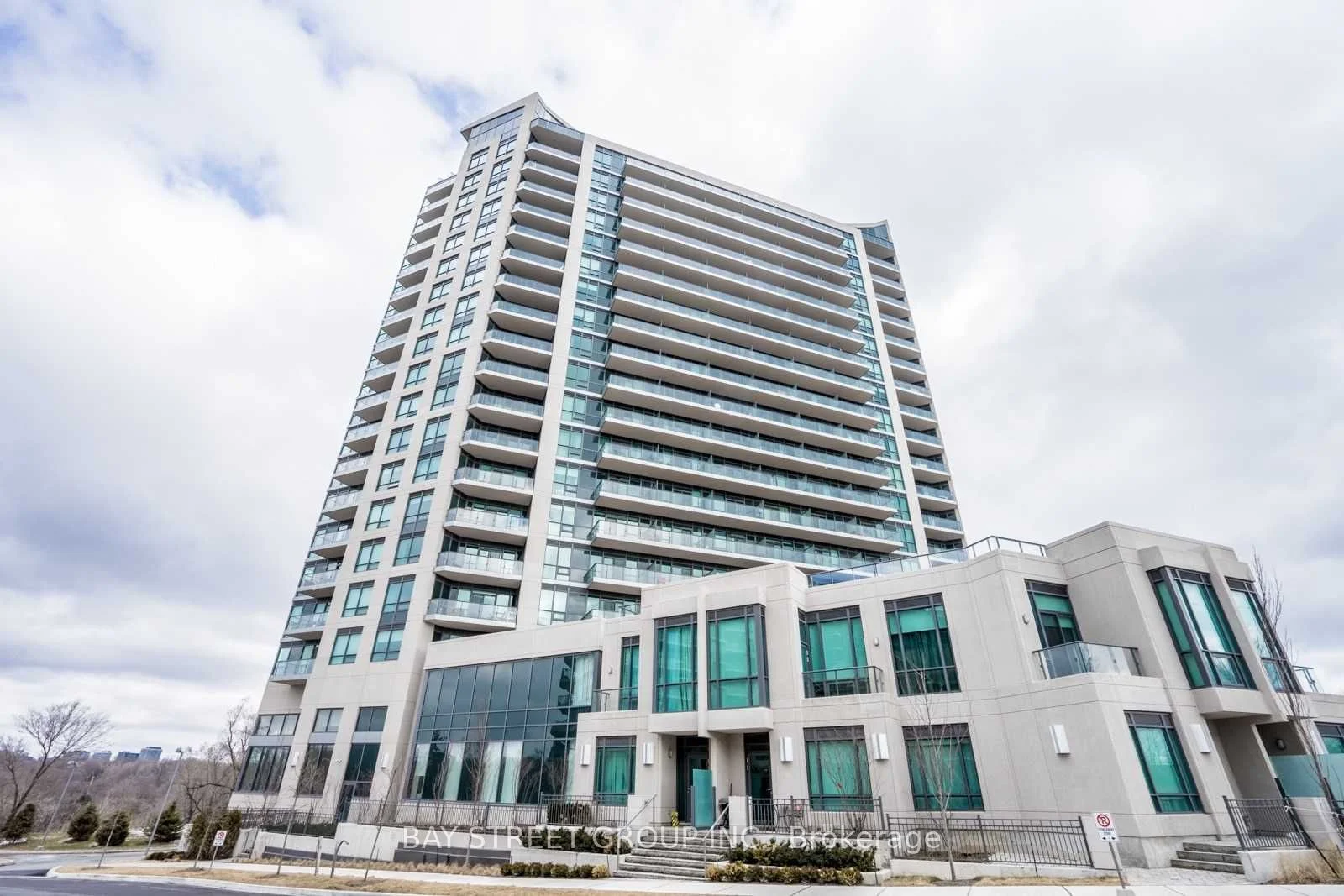 160 Vanderhoof Avenue 1102, Toronto C11, ON M4G 4K3