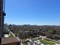 720 Spadina Avenue 906, Toronto C01, On M5s 2t9