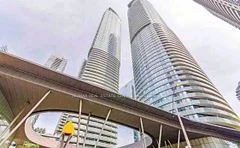 14 York Street 2210, Toronto C01, On M5j 0b1