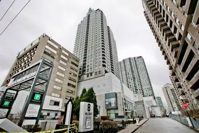 8 Hillcrest Avenue 1011, Toronto C14, On M2n 6y6