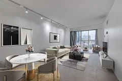 15 Maitland Place 1403, Toronto C08, ON M4Y 2X3