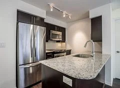 38 Grand Magazine Street 928, Toronto C01, ON M5V 0R1