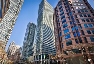 38 Grenville Street 1604, Toronto C01, On M4y 1a5