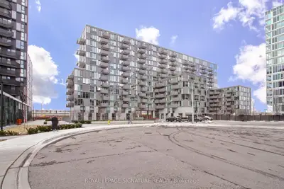 38 Monte Kwinter Court 810, Toronto C06, On M3h 0e2