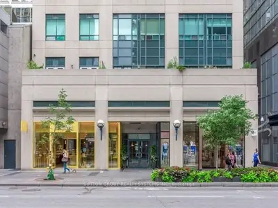 102 Bloor Street W 1601, Toronto C02, On M5s 1m8
