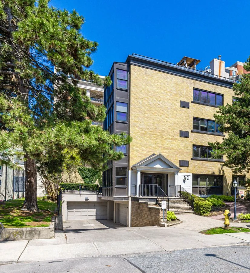 22 Woodlawn Avenue E 403, Toronto C09, On M4t 1c1