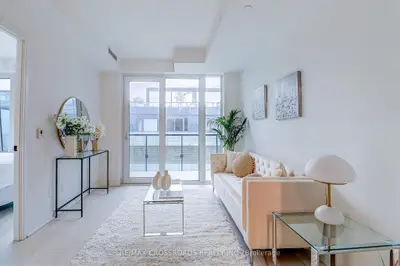 180 Mill Street S522, Toronto C08, On M5a 0v7