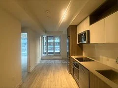 70 Princess Street 2414 E, Toronto C08, ON M5A 0X6