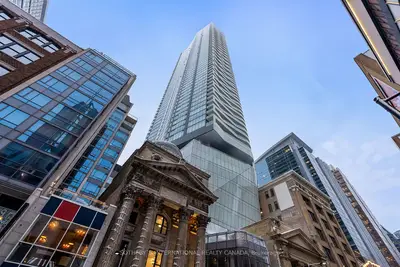 197 Yonge Street 1414, Toronto C08, On M5b 1m4