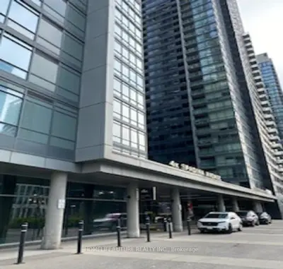 4k Spadina Avenue 209, Toronto C01, On M5v 3y9