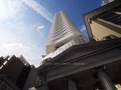 197 Yonge Street 1613, Toronto C08, On M5b 1m4